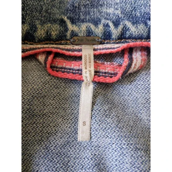 Free People Denim Jacket Trucker Grunge Distress Oversize 90s Womens Size Small - Picture 6 of 11